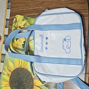 Cinnamaroll Crossbody or Carry